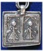 antikes Silberamulett mit Lakshmi/Kali